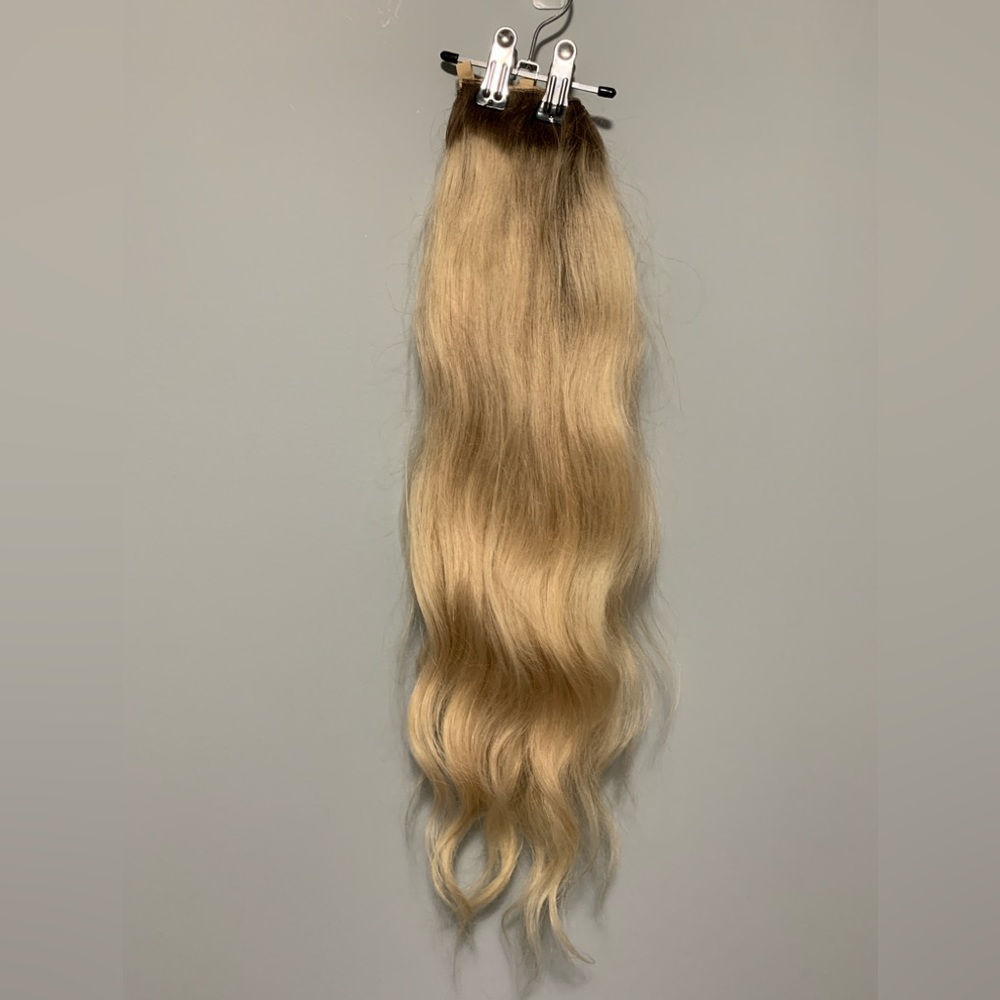 Blonde human hair u-part wig - 24” - Picture 1 of 5